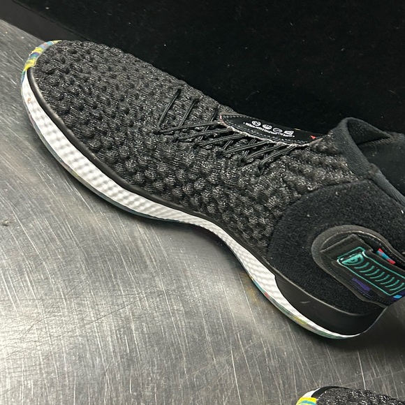 Nike Air Zoom UNVRS Size 8.5 Men - Picture 12 of 15